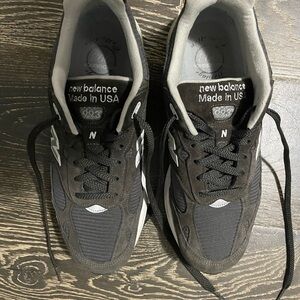 New Balance 993 Heritage 'Dark
Green' Mens Sneakers